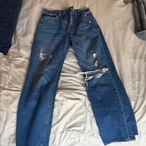 Abercrombie & Fitch Distressed Ankle Straight, ultra high rise jeans